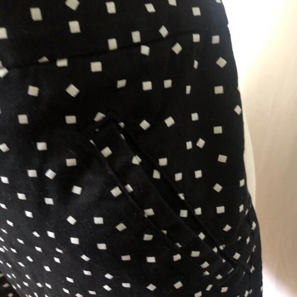 Izod Golf Shorts Womens Size 12 Black - Picture 4 of 5